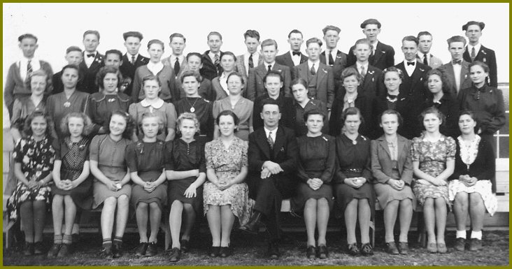 Yarrow MB Youth Choir, Circa 1940'