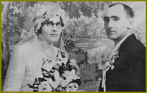 May 22, 1932 Wedding of Anna (Redekopp) & Peter D. Loewen at Yarrow MB