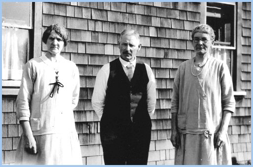 Rosa Martin, Jack Martin, and Mrs Simmons
